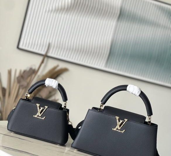 LV Replica Bags Hat M24664 22x12x8cm