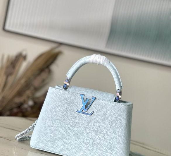 LV Replica Bags Hatucines M23289 27x18x9cm