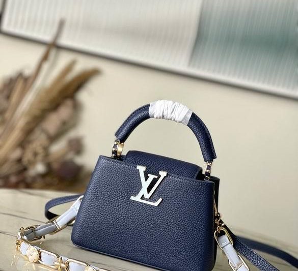 LV Replica Bags Hatucines M23199 21x14x8cm