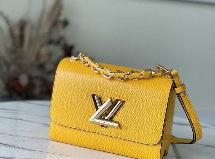 LV Replica Bags Twist M50282 M23x17x9.5cm