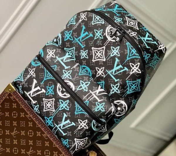 LV Replica Bags Discovery M21395迷彩 30x40x20cm