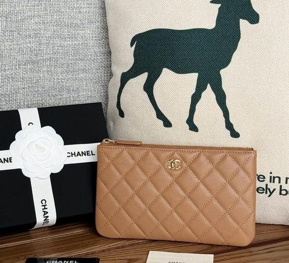 Chanel Replica Bags A 20X12.2X1cm YG 2