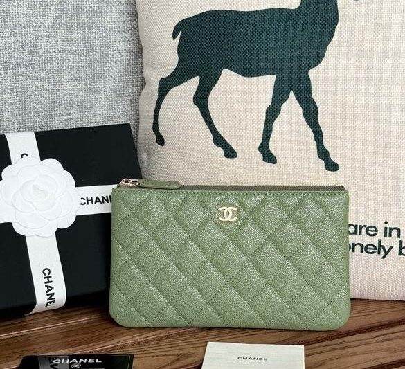 Chanel Replica Bags A 20X12.2X1cm YG 1