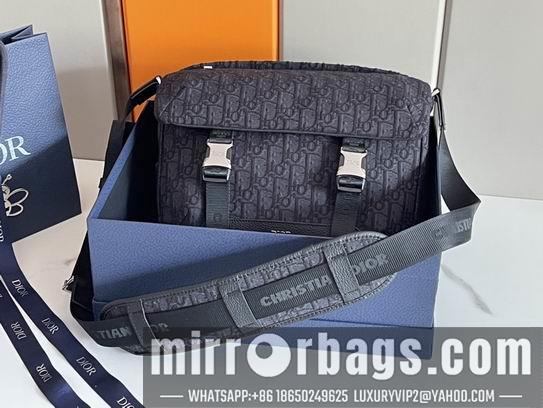 Dior Replica Bags Explorer 93353 31x21x8cm wz