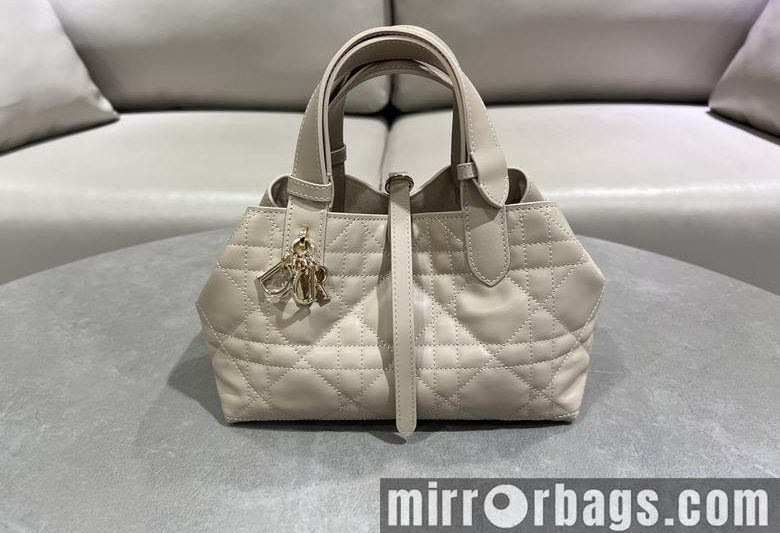 Dior Replica Bags 2822 23X15X15cm YG 6