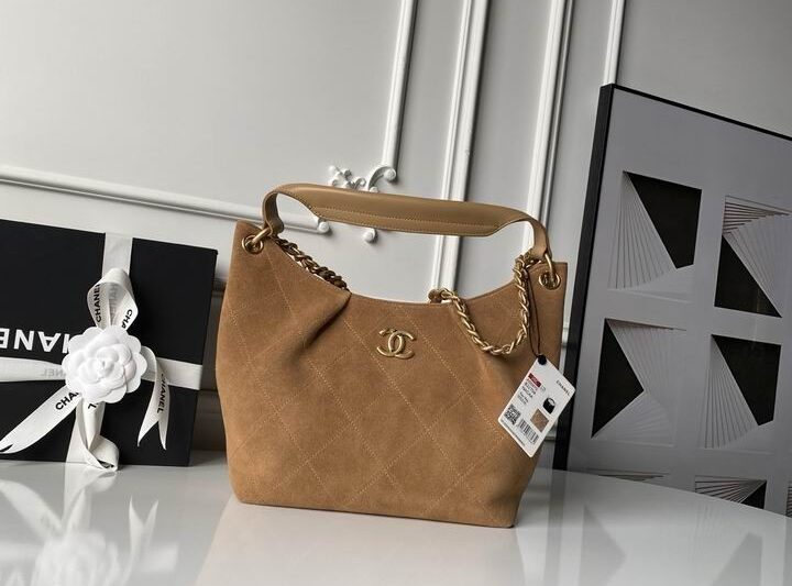 Replica Chanel Bags AS5970 23.5x31x10cm XZ2