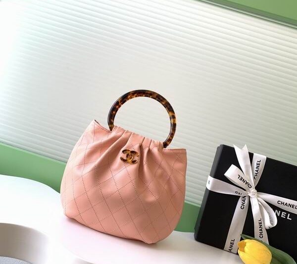 Replica Chanel Bags AS6022 18x24x12cm XZ7