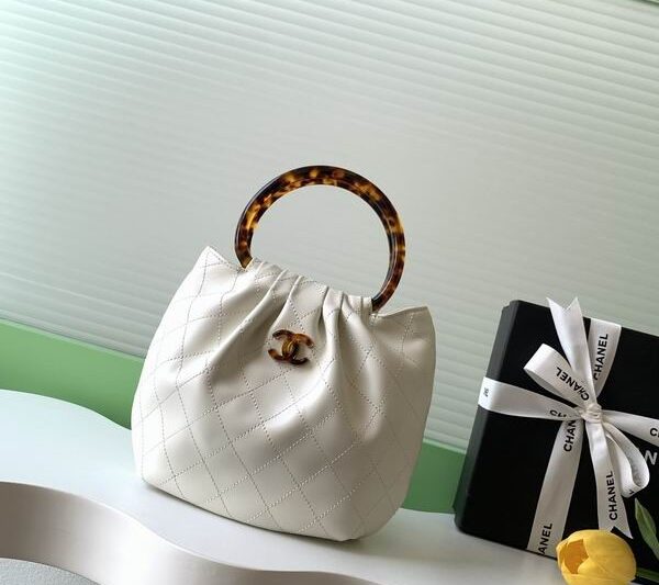 Replica Chanel Bags AS6022 18x24x12cm XZ5