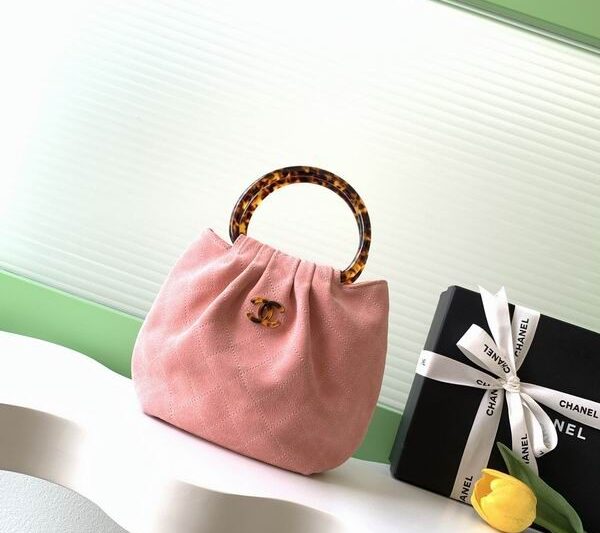 Replica Chanel Bags AS6022 18x24x12cm XZ3