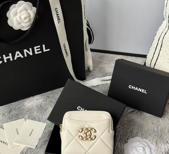 Replica Chanel Bags AP2136 11X9.5X1.5cm YG 10