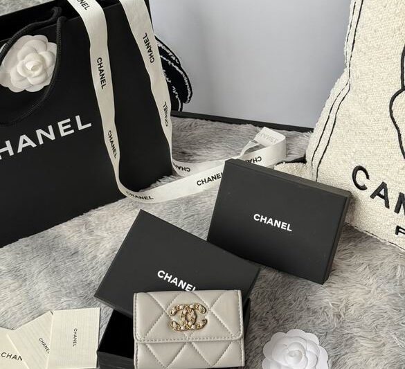 Replica Chanel Bags AP1840 11X8.5X3cm YG 1