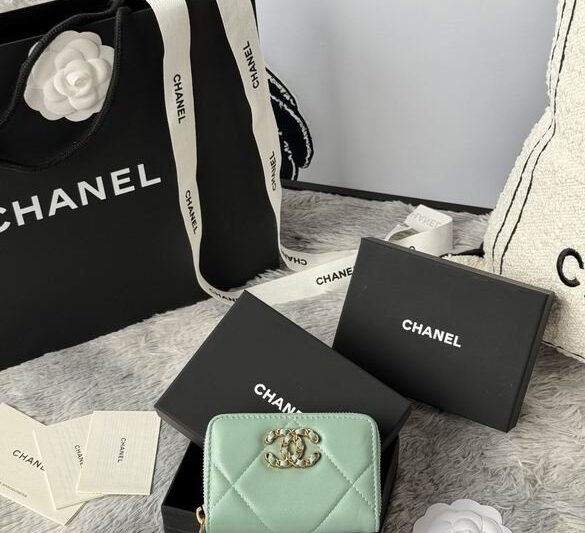 Replica Chanel Bags AP999 7.5X2X11cm YG 6