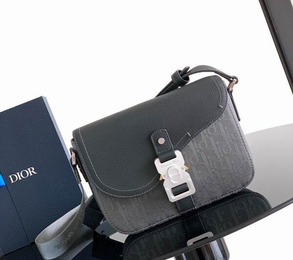 Replica Dior Bags H53E44 23×17.5x6cm WP