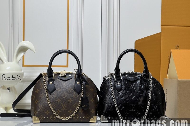 1:1 Replica Louis Vuitton Bags Alma M26084 22x19x11cm ss